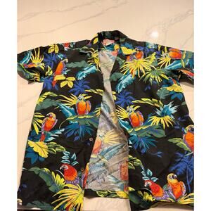 Mens RJC Made in Hawaii Camp Shirt Parrots Large